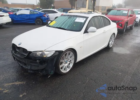 2010 BMW 335I из США, поврежденный, VIN WBAWB7C54AP048952